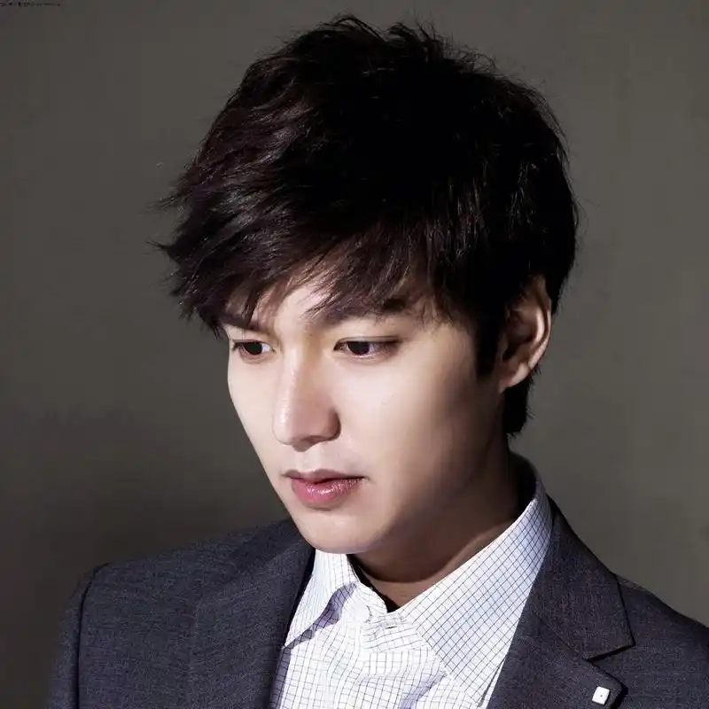 苹果李敏镐的墙纸