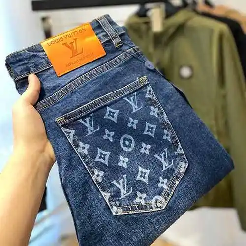 lv经典服装新品纯棉蓝色水洗斜纹牛仔布男士牛仔裤