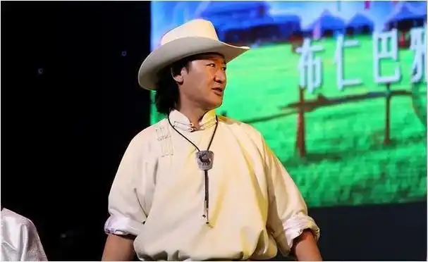 布仁巴雅尔离世5年,妻子仍在悲痛之中,三个儿女的坚持让人感动