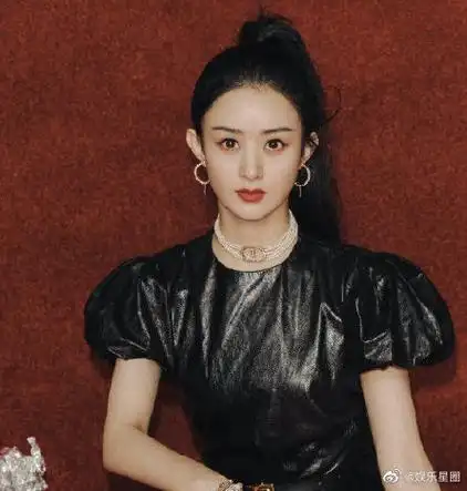 赵丽颖尼龙九月刊预告