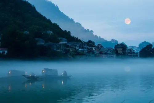 衢州乌溪江景色 烟雨江南