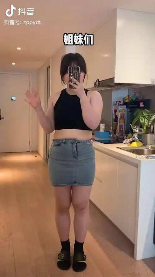 一件开衩t承包你一周穿搭140斤穿搭微胖女生显瘦穿搭直播