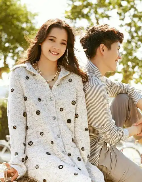 刘昊然欧阳娜娜邻座看秀 "北爱"cp再同框