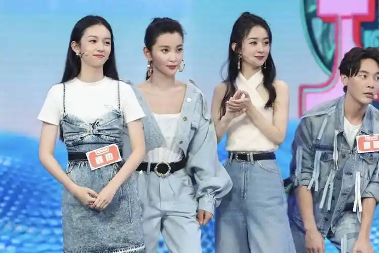 赵丽颖捧周也,杨幂捧出热巴,陈坤护短张婧仪,宋轶被张翰耽误_微博