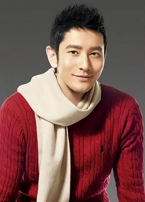 回顾张素霞:儿子是明星黄晓明,儿媳是杨颖,他们离婚后我很可怜