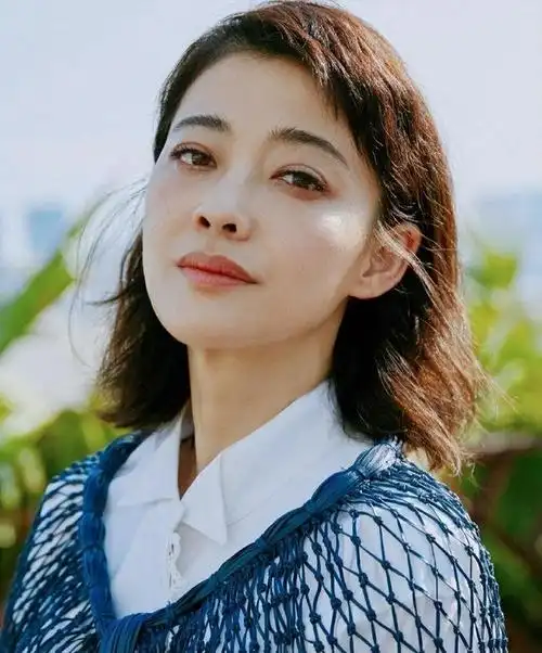 演员梅婷,为前夫搭上全部身家,再次闪婚成为"最幸福"的人