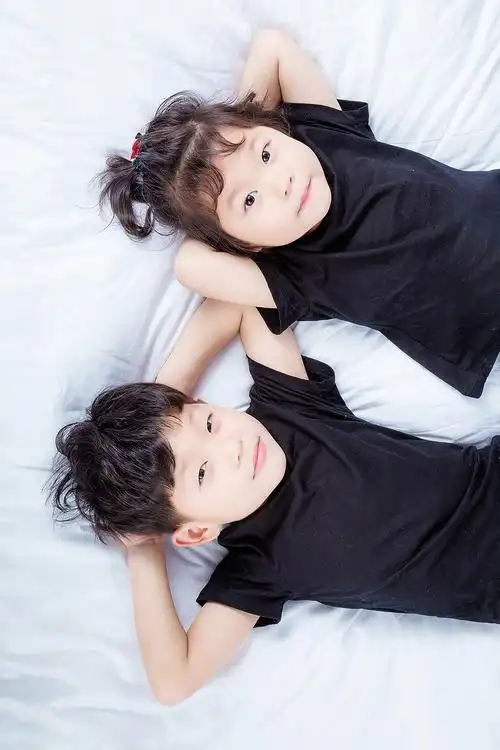 兄妹_儿童摄影作品_摄影作品-黑光图库