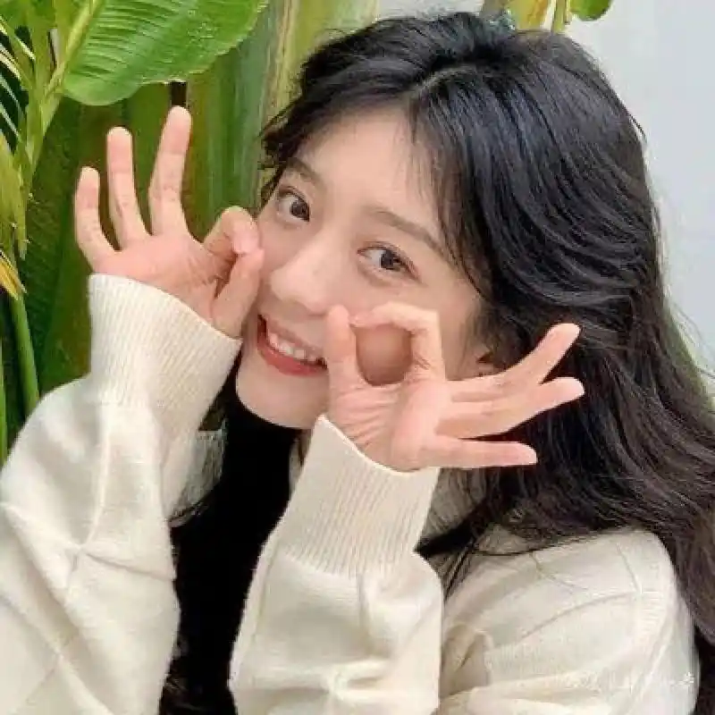 2023女生头像个性又可爱 很有气质的又很可爱的女生头像给大家了,美女