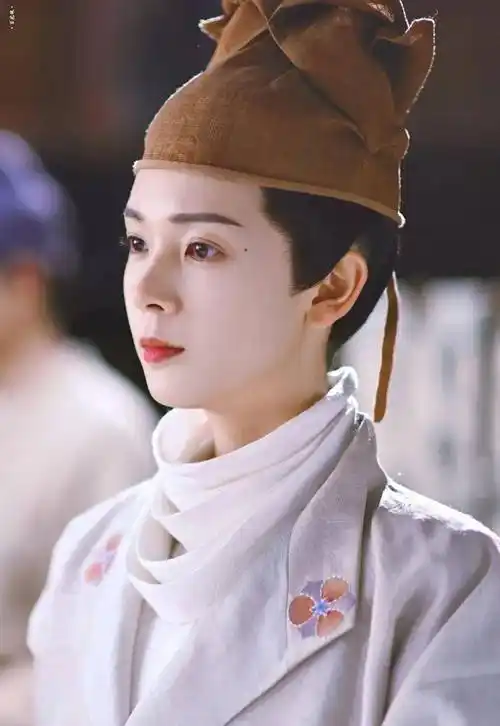 别以为穿个男装就是女扮男装,这5位女星的反串,才叫不糊弄观众_陈瑶