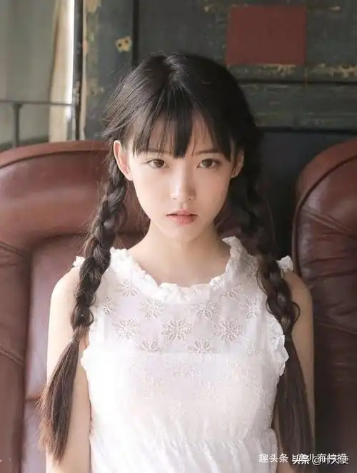 我是13岁的小女生你们能帮我取一个好听可爱的网名吗