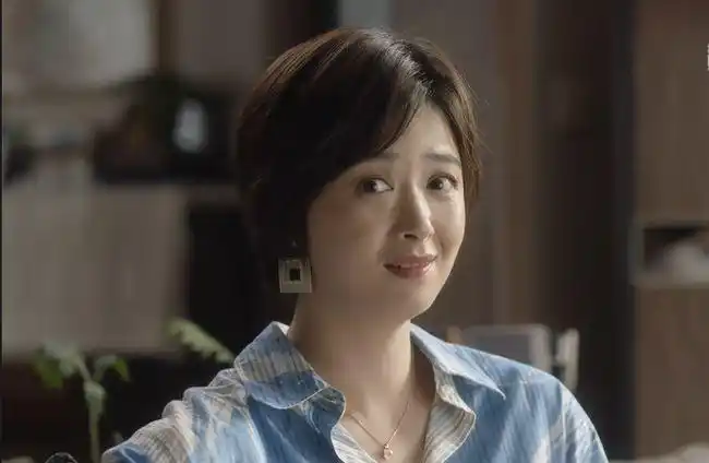 《小舍得》:编剧给了一个大团圆的结局,却唯独没有放过钟老师