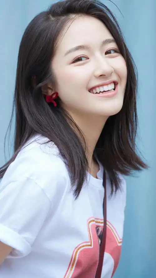 明星#李兰迪笑起来好阳光啊