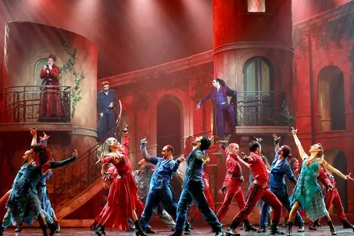 法语原版音乐剧罗密欧与朱丽叶登陆天津