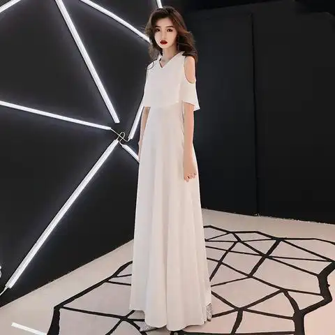 卿梦一生旗舰店:宴会晚礼服女2019新款黑色平时可穿气质简单大方年会