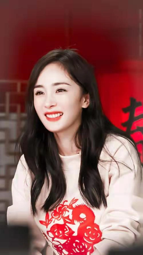 小糯米正脸照被曝光,难怪杨幂不晒,网友:长这样?