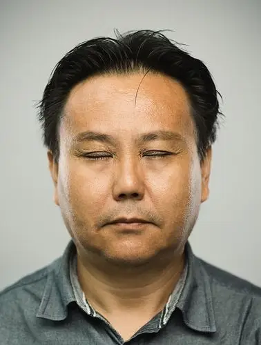 电子眼是怎样帮助盲人看到世界的电子耳蜗又是由什么组成的