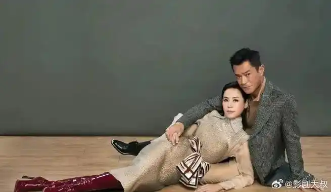 宣萱,古天乐同框拍写真