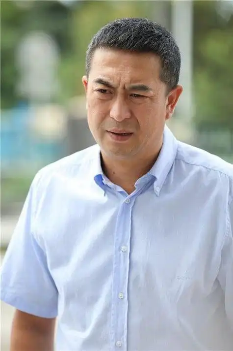 张嘉译前妻杜珺的照片「张嘉译前妻杜珺的个人资料」