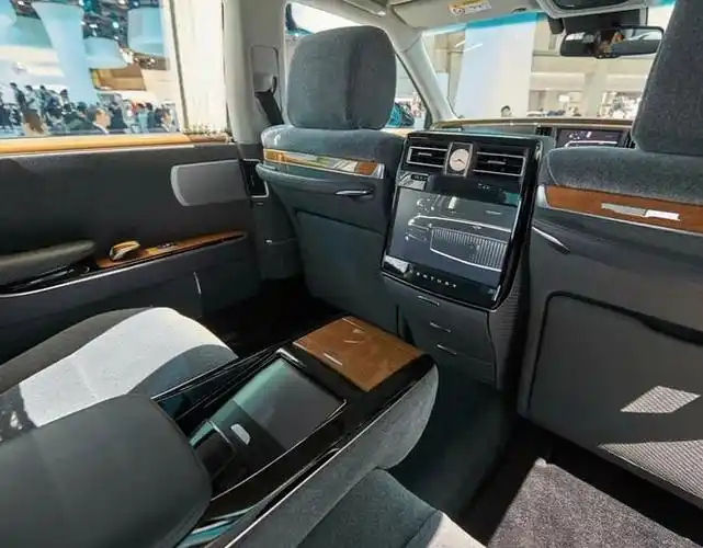 解析丰田世纪低调又豪华庄重又大气