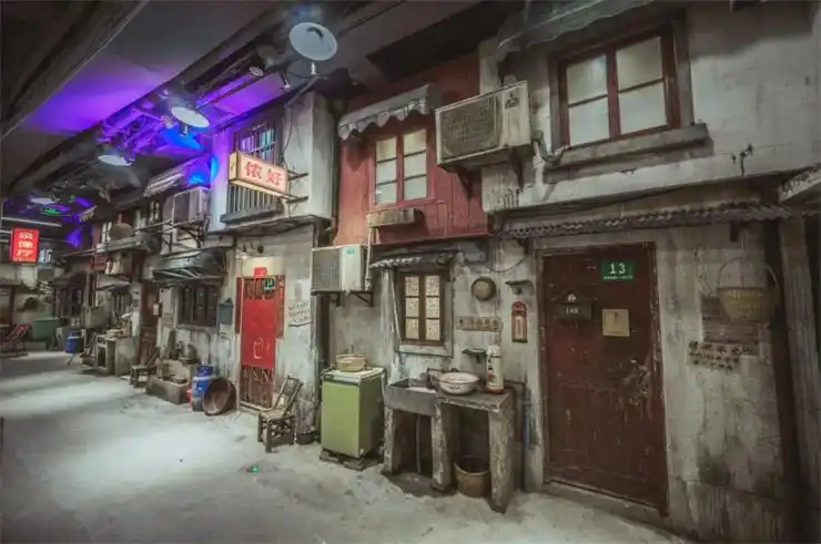 90年代上海城市集市主题街区in上海北外滩来福士