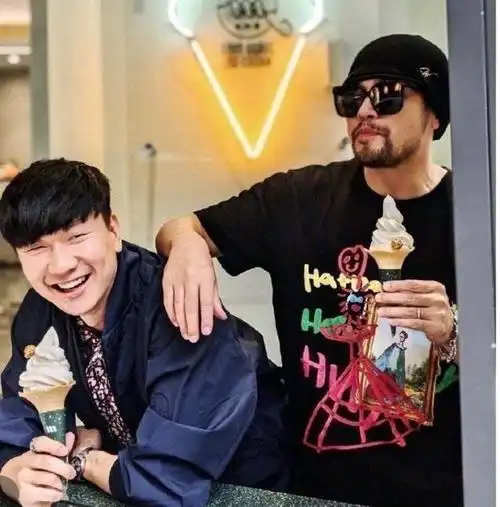周杰伦,林俊杰,林志颖,萧敬腾相约吃冰:谁是你的那年盛夏?