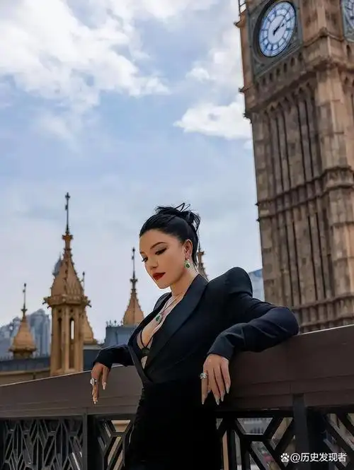 超级女声冠军江映蓉:整容失败像"怪物",全身只剩眼珠