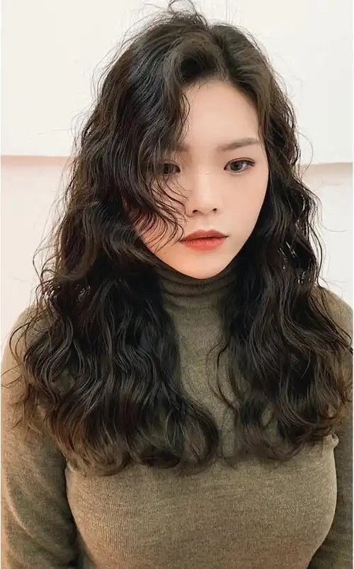 女人过了40岁发型别乱剪,不如试试这12款,无论长短都很美