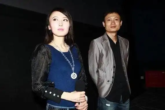 杜军|编剧:|主演:唐曾毕彦君韩雯雯王姬战菁一03更多大陆|汉语