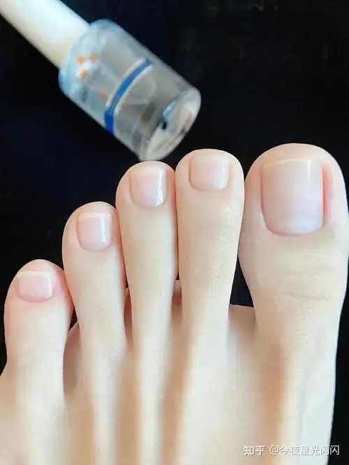 宿舍有人脚很臭怎么办