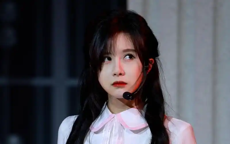 【段艺璇】攒钱买大盘的小可爱 4k focus 20220305《玫瑰 玫瑰》舞台