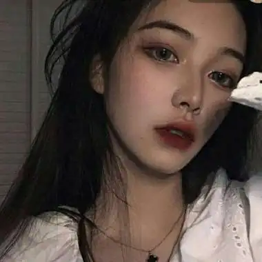 长发女生头像高冷高清超酷的图头像霸气高冷女长发