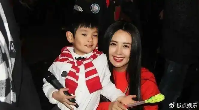 "百变影帝"于和伟功成名就,离不开她|于和伟|宋林静|百变_新浪新闻