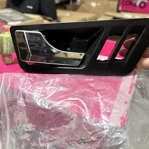 一汽解放汽车货车配件天威内扣天v悍威内把手悍v龙v车门内拉手