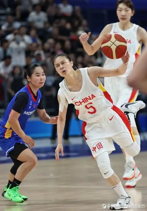 观潮中国女篮亚运开门红首战101比46胜蒙古