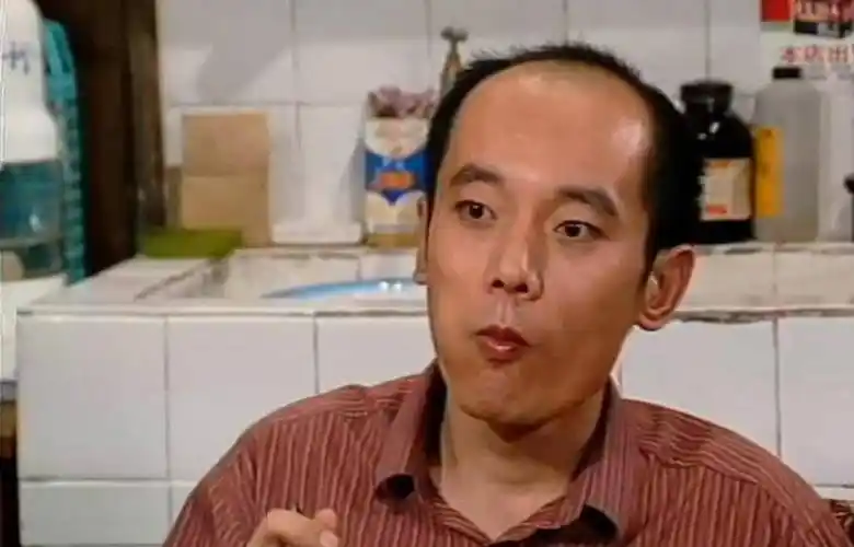 葛优:老婆是"醋坛子",无儿无女,又不漂亮,却甘愿宠她30多年