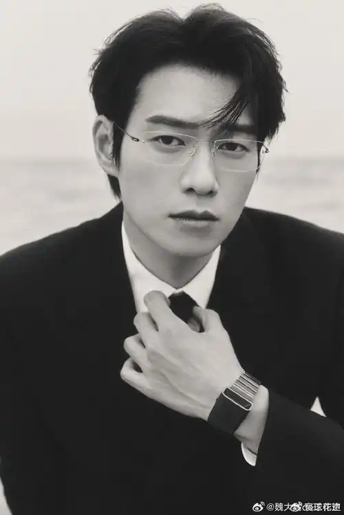 盘点8位天生「高冷脸」男艺人