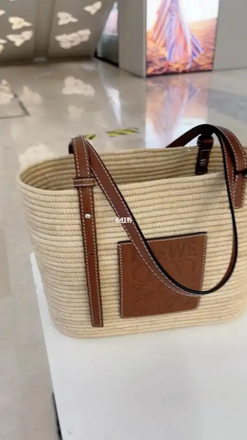 罗意威草编托特包