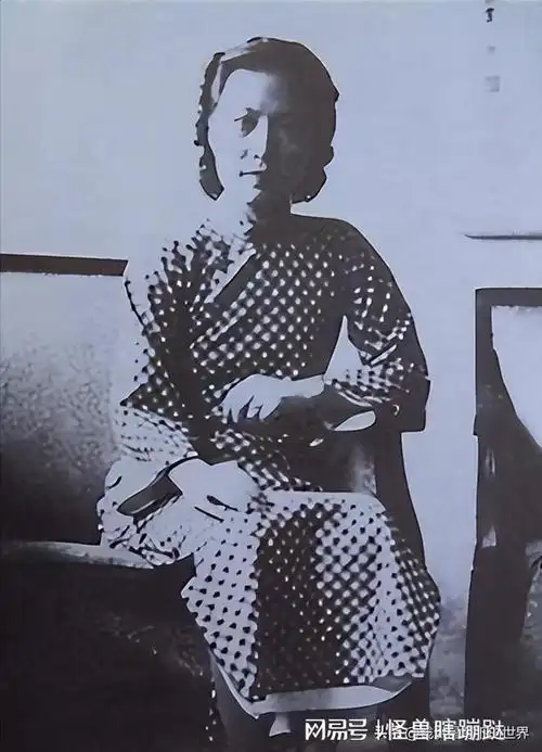 梨园冬皇孟小冬情路坎坷生前风光无限临终疾病缠身拒绝治疗