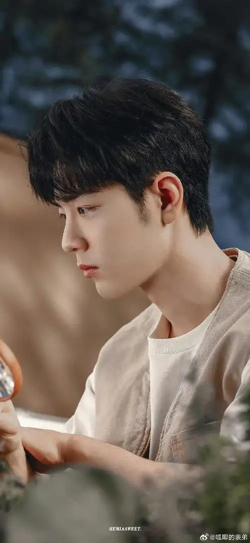 得闲谨制 肖战##肖战