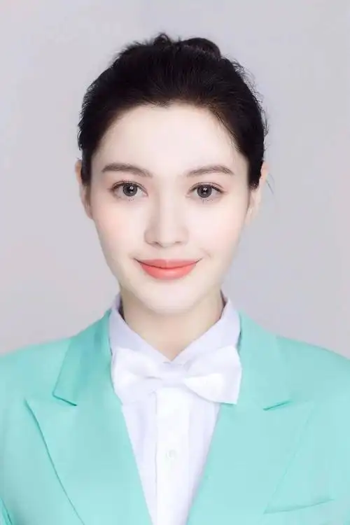 不仅是你各种工作场合的门面一张得体的证件照"最美证件照"5,建议自备