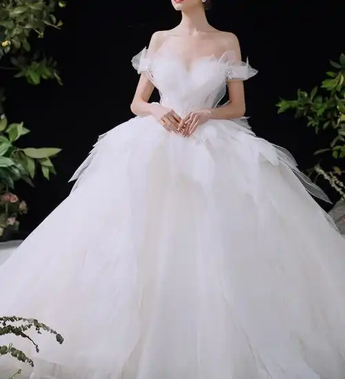 婚纱都有哪些好看的款式唯美浪漫的纱面婚纱推荐你喜欢吗