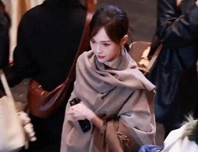 唐嫣,这个名字是不是让你眼前一亮?