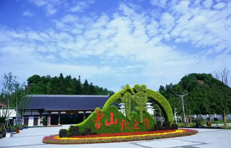 03  宜黄曹山景区乐安大华山处于华南气候区与华中气候区过渡地带,属