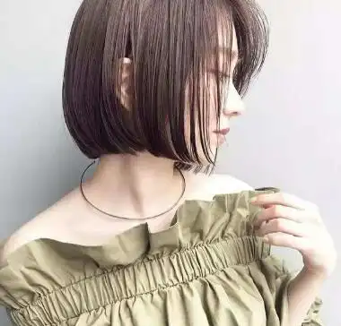 学生烫发短发如何扎适合学生的烫发短发效果图_短发_女生发型大全