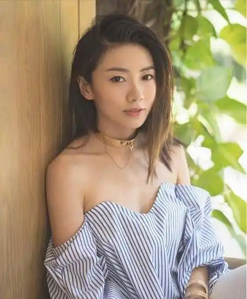 窦骁成女神收割机,虏获赌王千金何超莲芳心,前女友们都出身不凡_程