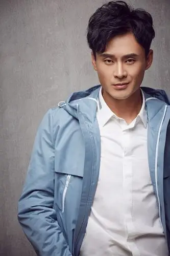 娱乐圈靳东吴秀波款熟男大叔正流行 演员庄志演绎冬日暖心型男