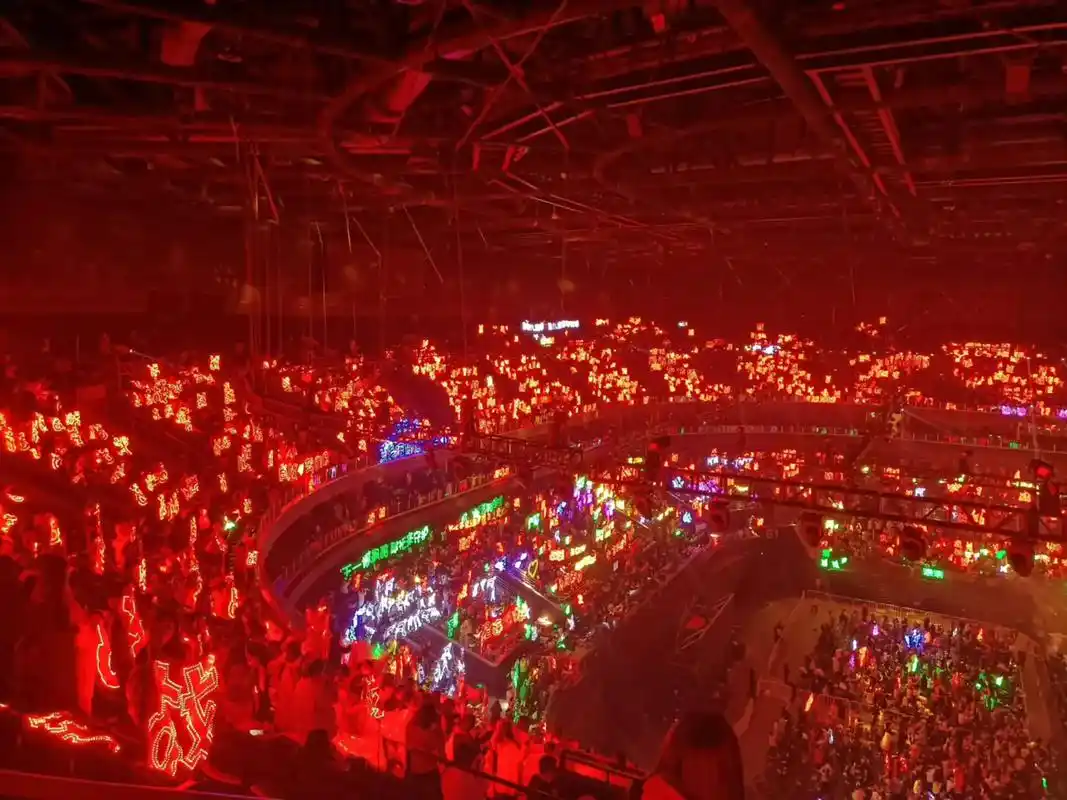 肖战 虾虾们生日快乐 我们6岁啦! 红海纪念日快乐! 20 - 抖音