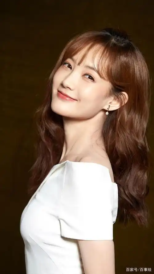 李一桐高清写真