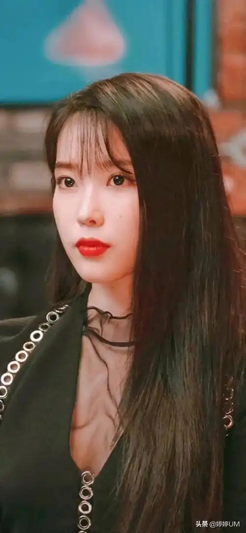 iu李知恩,美丽性感又可爱迷人,小姐姐简直太惊艳了