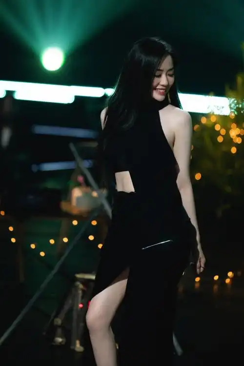 张靓颖超话95#天赐的声音#《金风玉露》一相逢,便胜却人间无数.